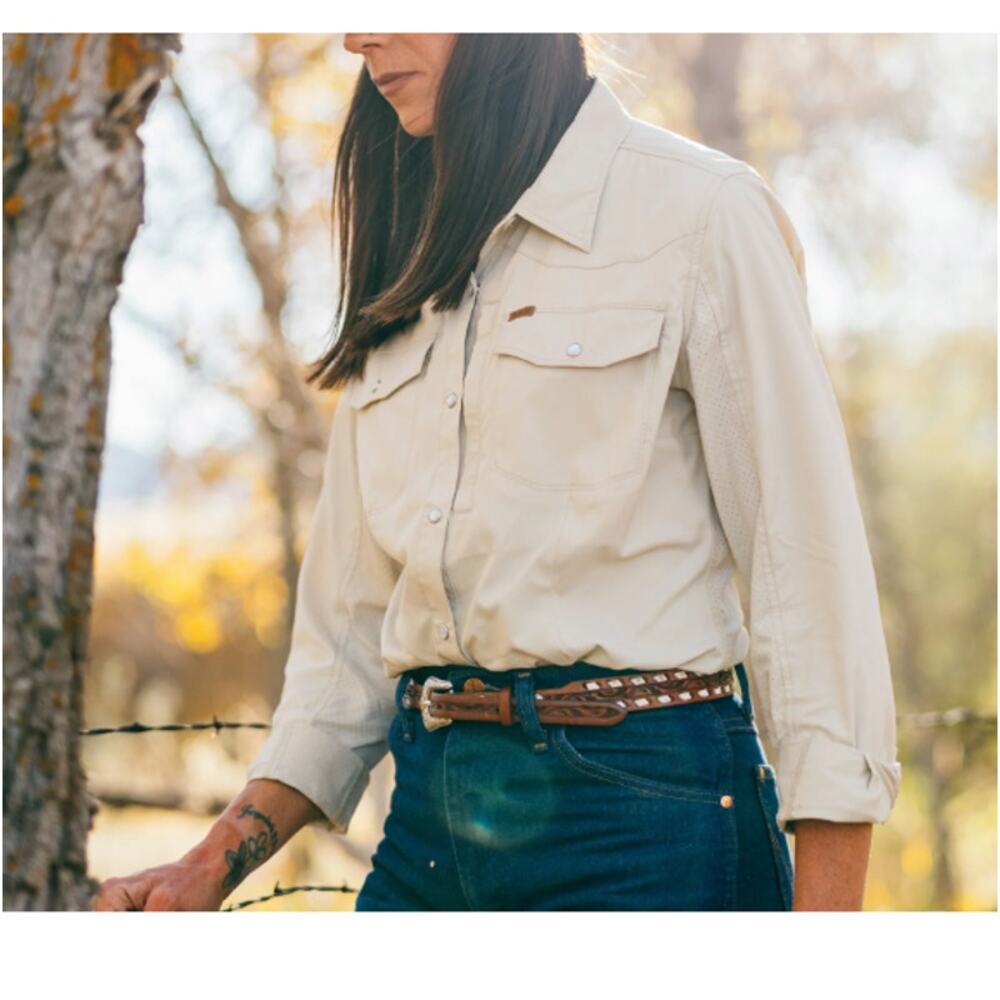Ag Gear Women's Khaki Long Sleeve Stockyard Shirt Size Large